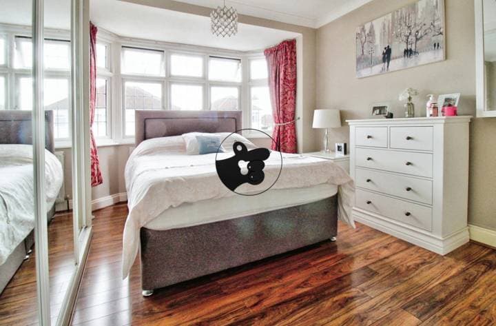 4 bedrooms house for sale in Hornchurch, United Kingdom - Image 42