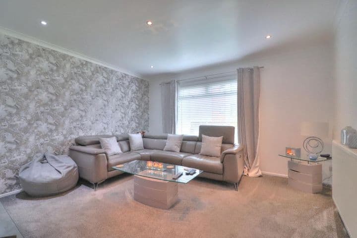 2 bedrooms house for sale in Glasgow, United Kingdom - Image 5