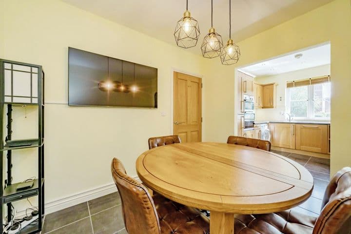 5 bedrooms house for sale in Warrington, United Kingdom - Image 8