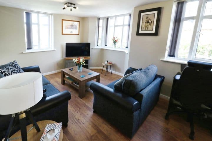 2 bedrooms apartment for sale in Lincoln, United Kingdom - Image 3