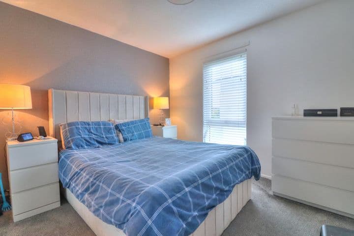 2 bedrooms house for sale in Glasgow, United Kingdom - Image 9