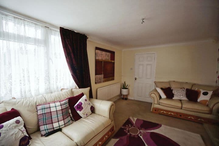 2 bedrooms house for sale in Willenhall, United Kingdom - Image 8