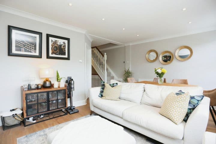 2 bedrooms house for sale in Beckenham, United Kingdom - Image 8