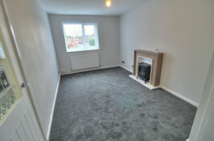 1 bedroom apartment for sale in Tipton, United Kingdom - Image 4