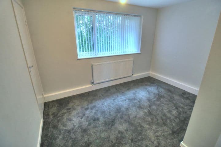 1 bedroom apartment for sale in Tipton, United Kingdom - Image 8