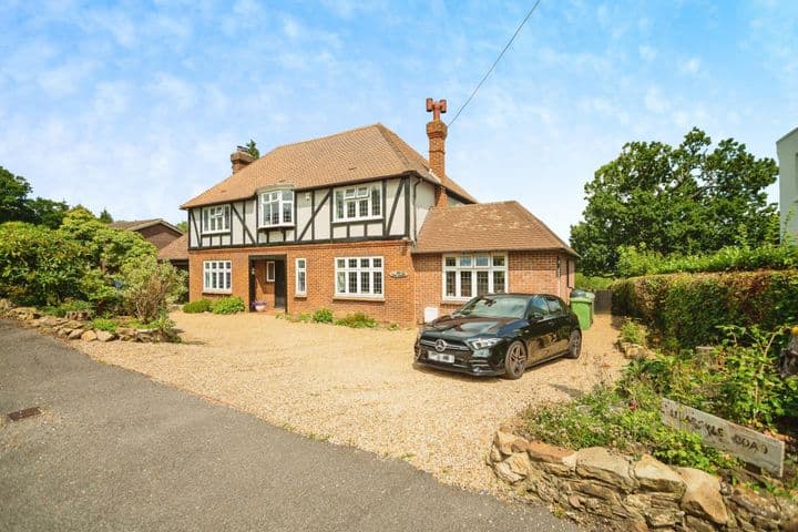 4 bedrooms house for sale in Tunbridge Wells, United Kingdom - Image 3