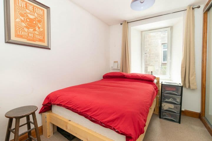 1 bedroom apartment for sale in Perth and Kinross, United Kingdom - Image 7