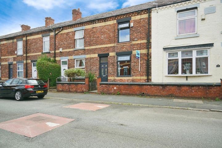 2 bedrooms house for sale in Wigan, United Kingdom - Image 2