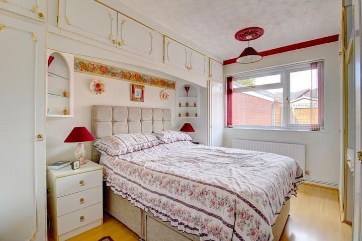 2 bedrooms house for sale in Cannock, United Kingdom - Image 10