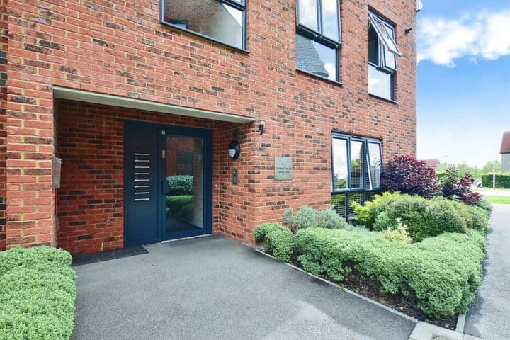 2 bedrooms apartment for sale in Chatham, United Kingdom - Image 5