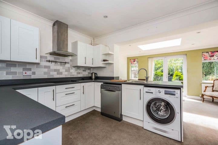 2 bedrooms house for sale in Gravesend, United Kingdom - Image 2