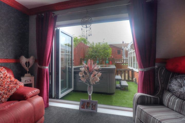 4 bedrooms house for sale in Loughborough, United Kingdom - Image 11