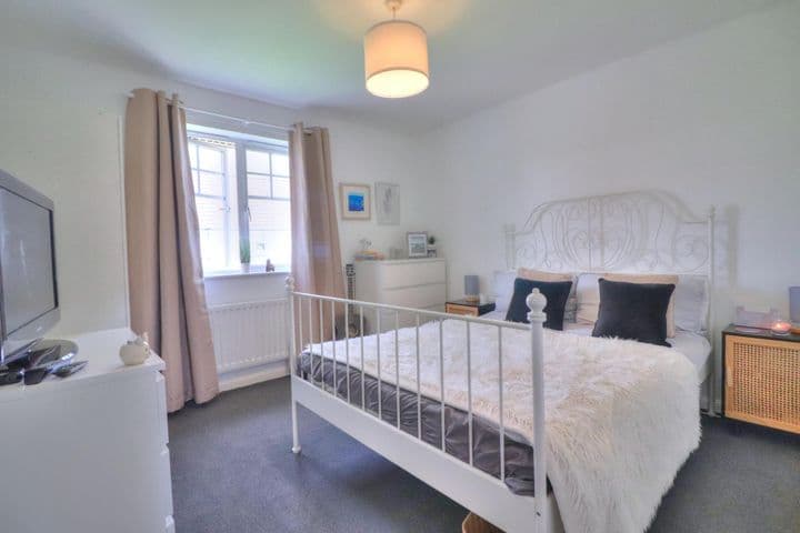 2 bedrooms house for sale in Glasgow, United Kingdom - Image 10