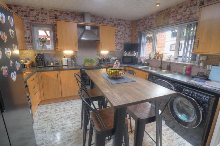 4 bedrooms house for sale in Loughborough, United Kingdom - Image 6