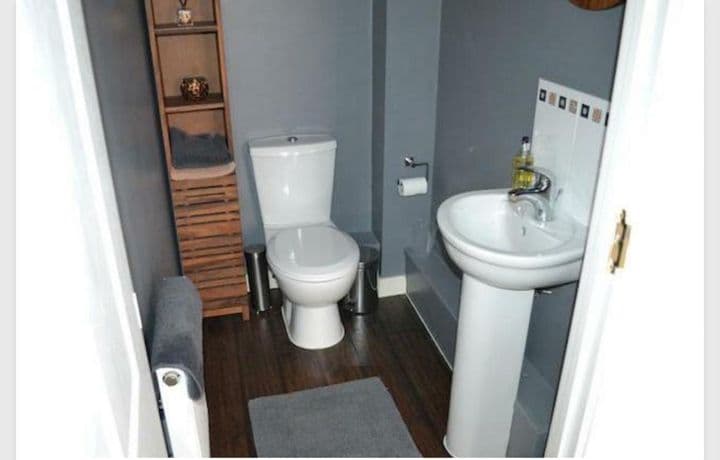 4 bedrooms house for sale in Leicester, United Kingdom - Image 10