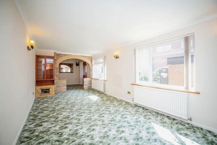 3 bedrooms house for sale in Chatham, United Kingdom - Image 2