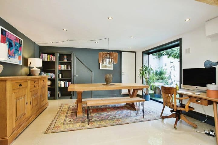 4 bedrooms house for sale in Altrincham, United Kingdom - Image 8