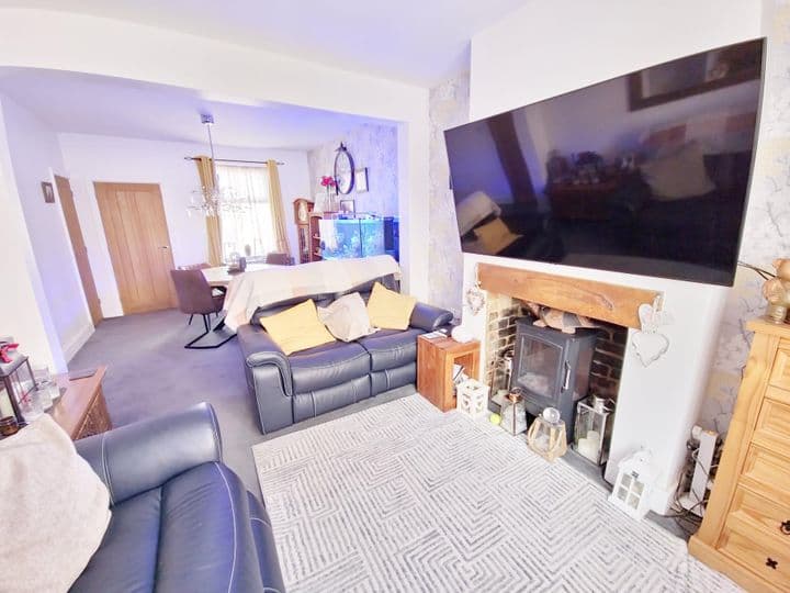 3 bedrooms house for sale in Kettering, United Kingdom - Image 3