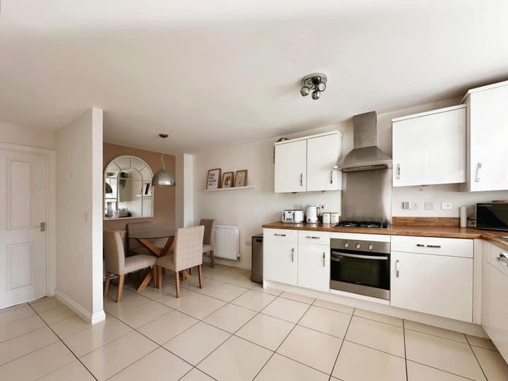 3 bedrooms house for sale in Leeds, United Kingdom - Image 5