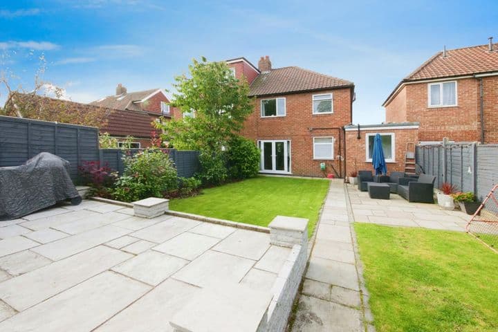 3 bedrooms house for sale in York, United Kingdom - Image 2