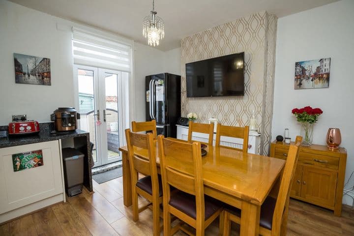 2 bedrooms house for sale in Wirral, United Kingdom - Image 5