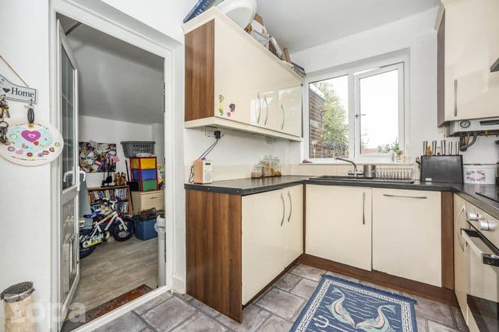 3 bedrooms house for sale in Bexleyheath, United Kingdom - Image 9