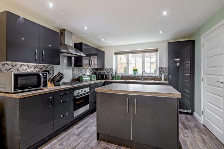 4 bedrooms house for sale in Pontefract, United Kingdom - Image 4