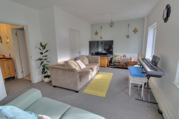 3 bedrooms house for sale in Kidderminster, United Kingdom - Image 6