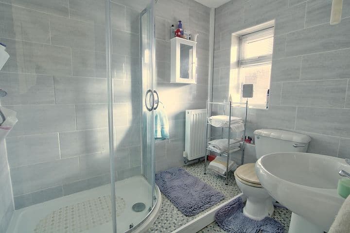 2 bedrooms house for sale in Walsall, United Kingdom - Image 6