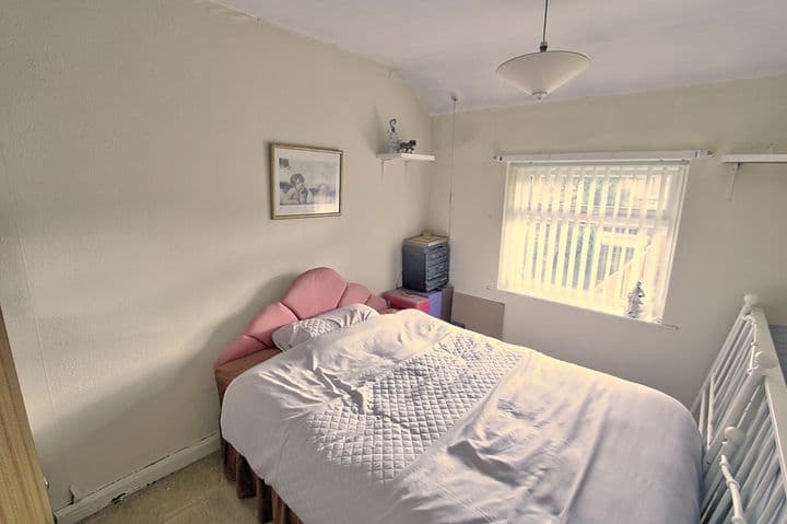 2 bedrooms house for sale in Walsall, United Kingdom - Image 9