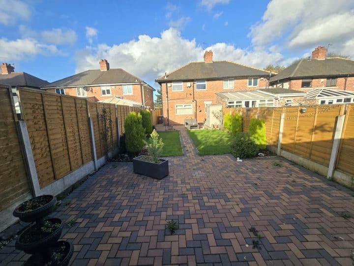 2 bedrooms house for sale in Walsall, United Kingdom - Image 12