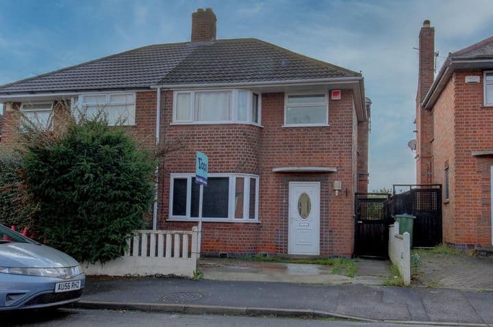 3 bedrooms house for sale in Leicester, United Kingdom - Image 2