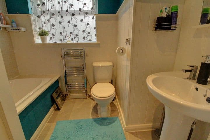 3 bedrooms house for sale in Leicester, United Kingdom - Image 10