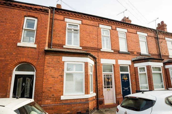 3 bedrooms house for sale in Chester, United Kingdom - Image 2