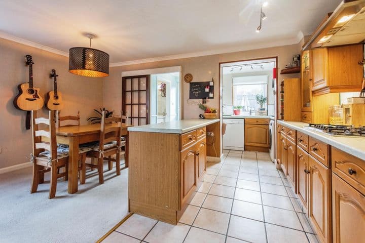 3 bedrooms house for sale in Bury St. Edmunds, United Kingdom - Image 2