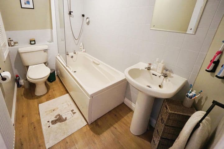 2 bedrooms house for sale in Dudley, United Kingdom - Image 5