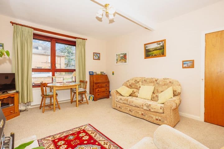 2 bedrooms apartment for sale in Lockerbie, United Kingdom - Image 7