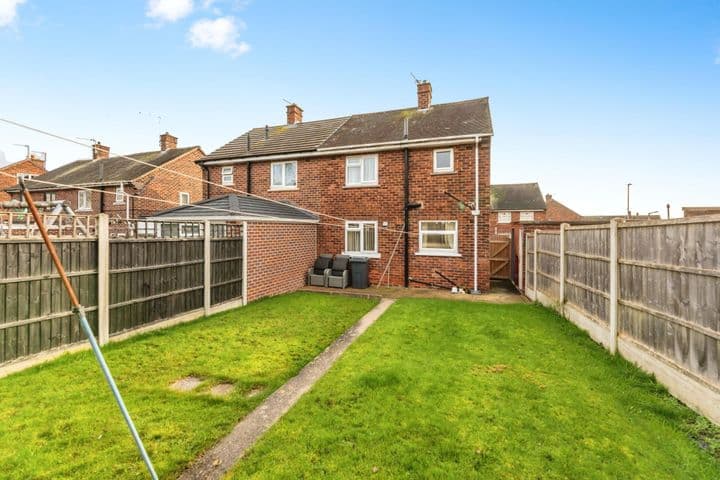 2 bedrooms house for sale in Rotherham, United Kingdom - Image 2