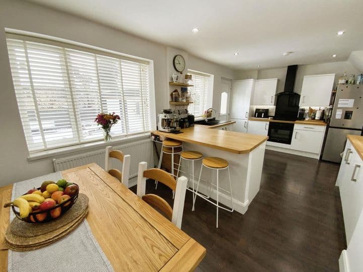 3 bedrooms house for sale in Nottingham, United Kingdom - Image 7