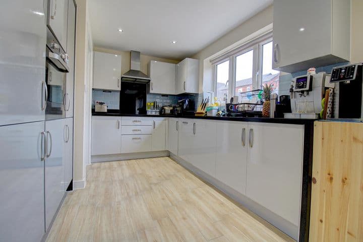 4 bedrooms house for sale in Tamworth, United Kingdom - Image 5