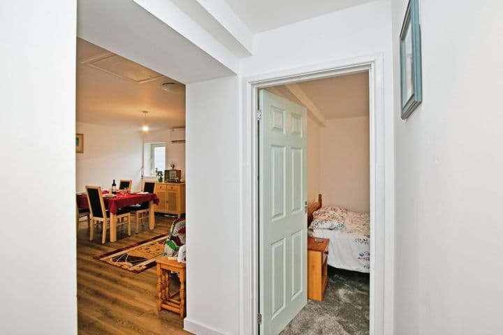 2 bedrooms house for sale in Truro, United Kingdom - Image 5