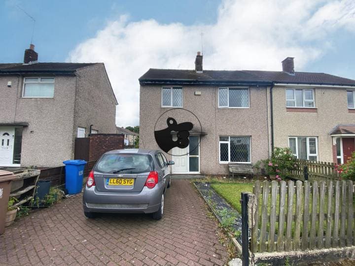 3 bedrooms house for sale in Rochdale, United Kingdom - Image 2