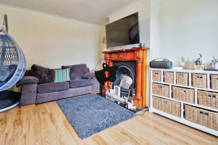 3 bedrooms house for sale in Romford, United Kingdom - Image 9