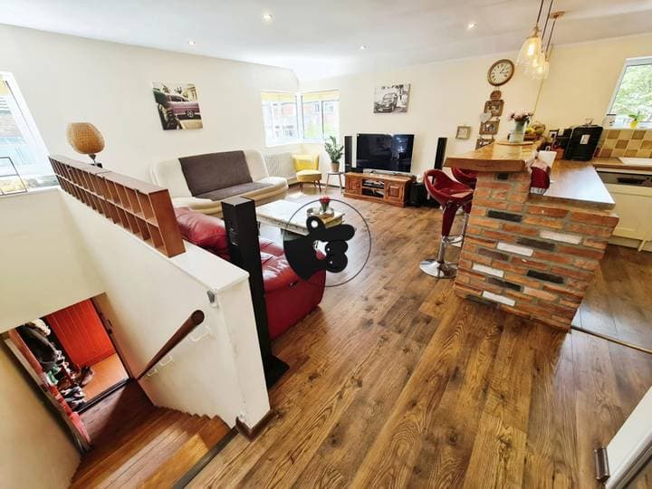 2 bedrooms house for sale in Milton Keynes, United Kingdom - Image 6