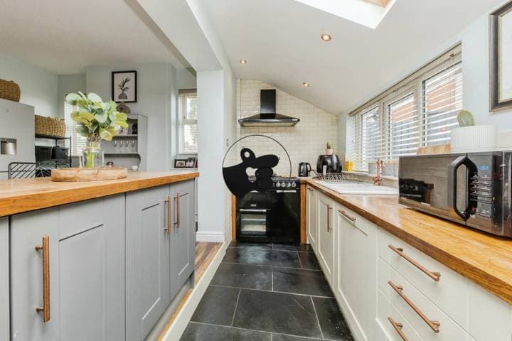 3 bedrooms house for sale in Stoke-On-Trent, United Kingdom - Image 2