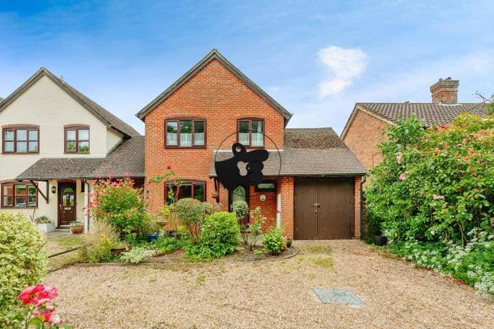 3 bedrooms house for sale in Horsham, United Kingdom - Image 19