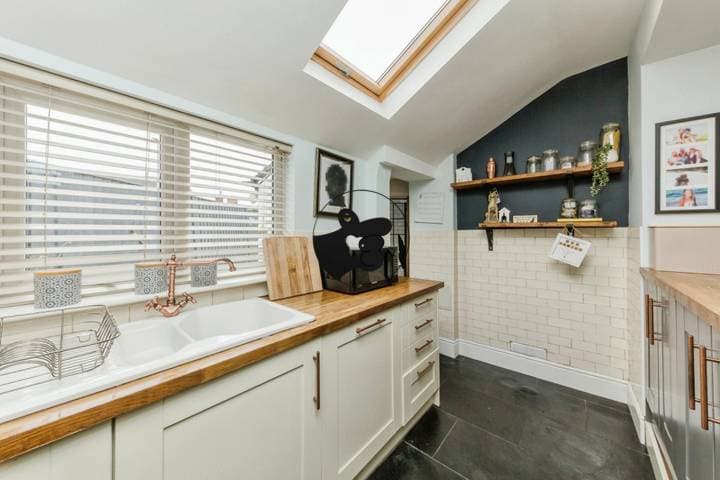 3 bedrooms house for sale in Stoke-On-Trent, United Kingdom - Image 8