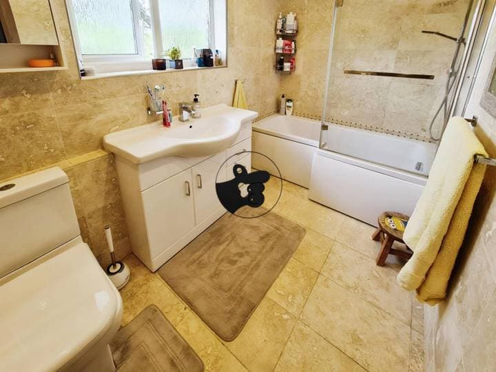 2 bedrooms house for sale in Milton Keynes, United Kingdom - Image 16