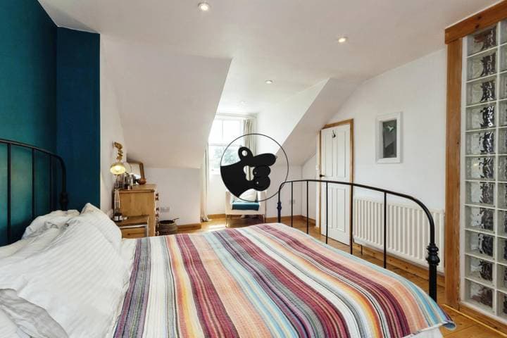 3 bedrooms house for sale in Nottingham, United Kingdom - Image 16