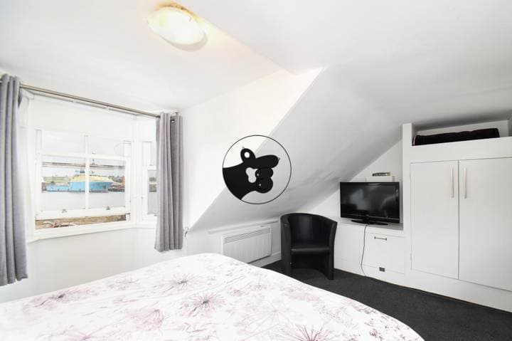 4 bedrooms apartment for sale in Montrose, United Kingdom - Image 12